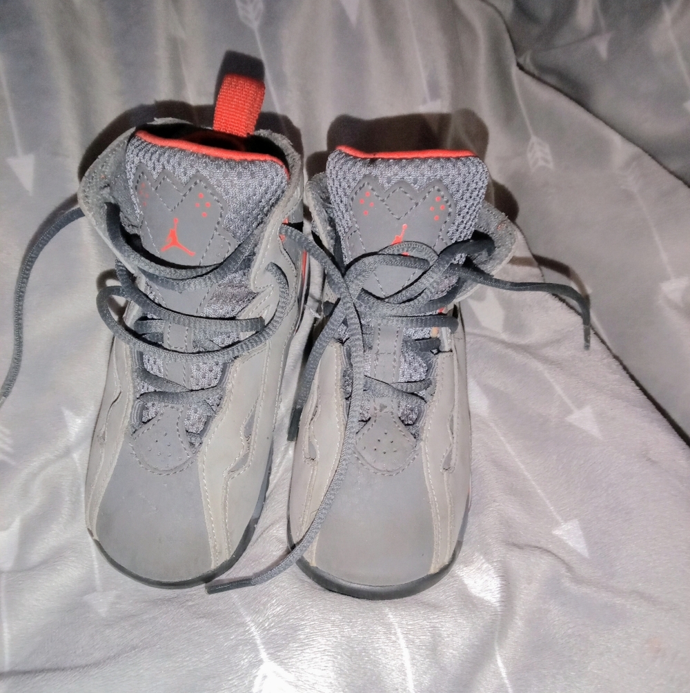 Jordan Kids' Gray and Red Sneakers